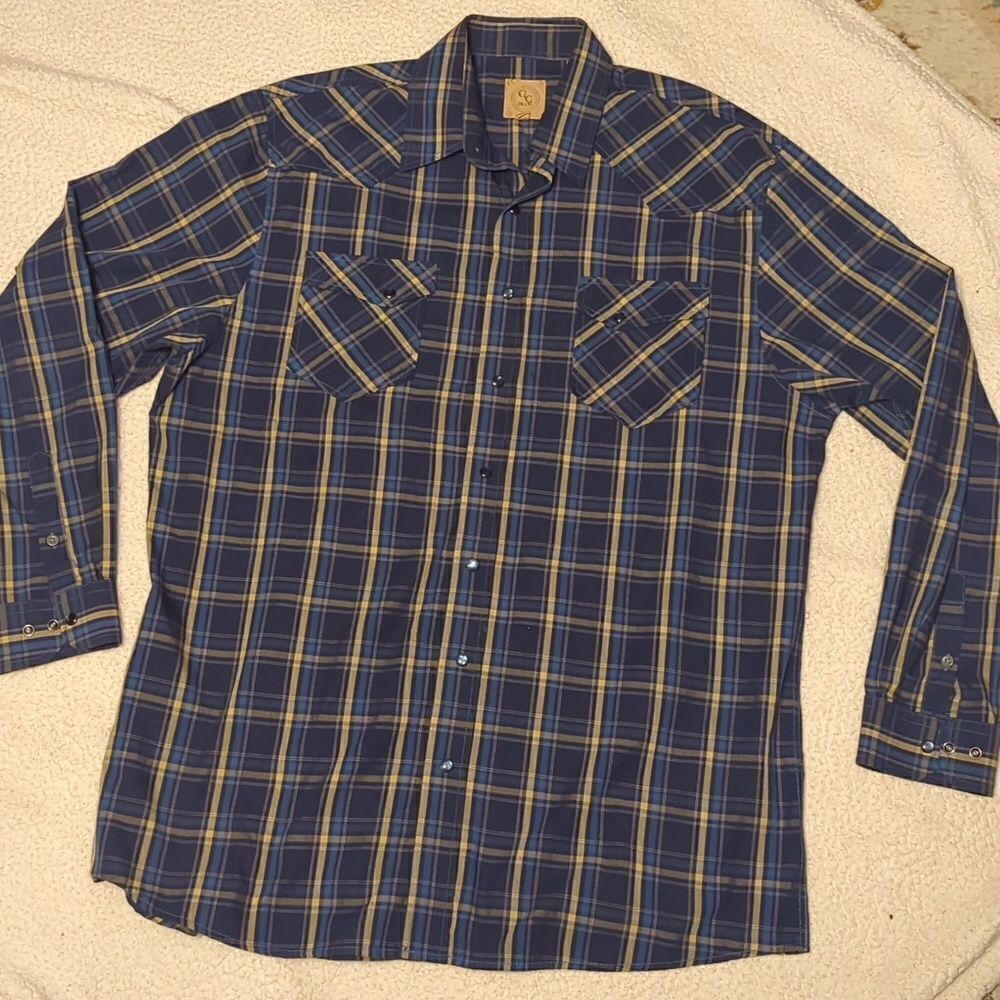 GC Blue Men's Long Sleeve‎ Snap Shirt With a Point Collar